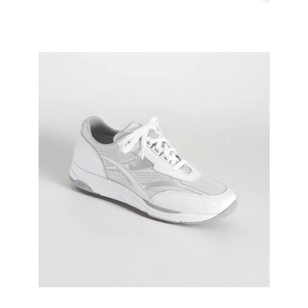 SAS Stylish White and Gray Sneakers Size 10.5 Unisex